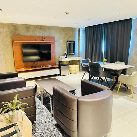 City Park Hotel Residences Taguig Ngoại thất bức ảnh