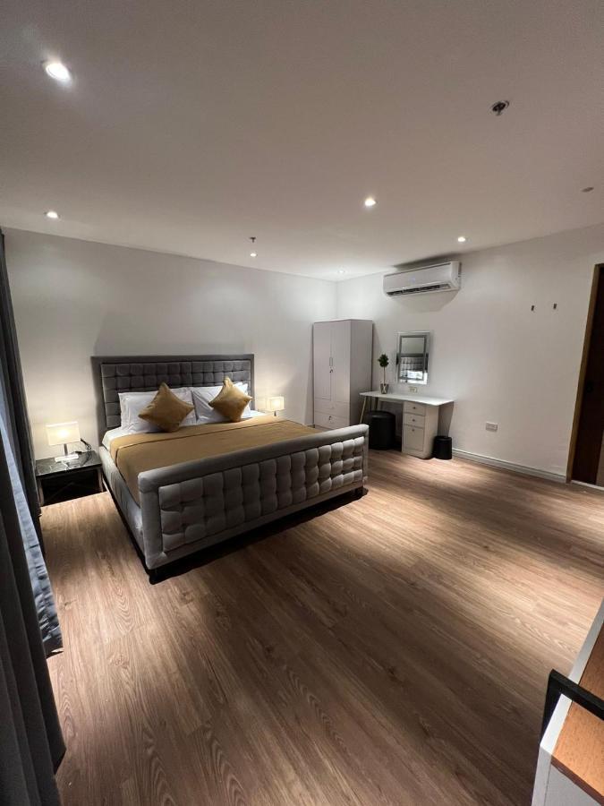 City Park Hotel Residences Taguig Ngoại thất bức ảnh