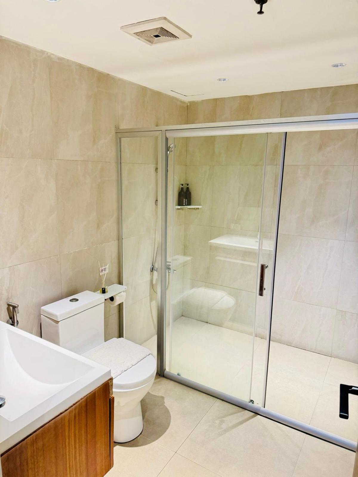 City Park Hotel Residences Taguig Ngoại thất bức ảnh