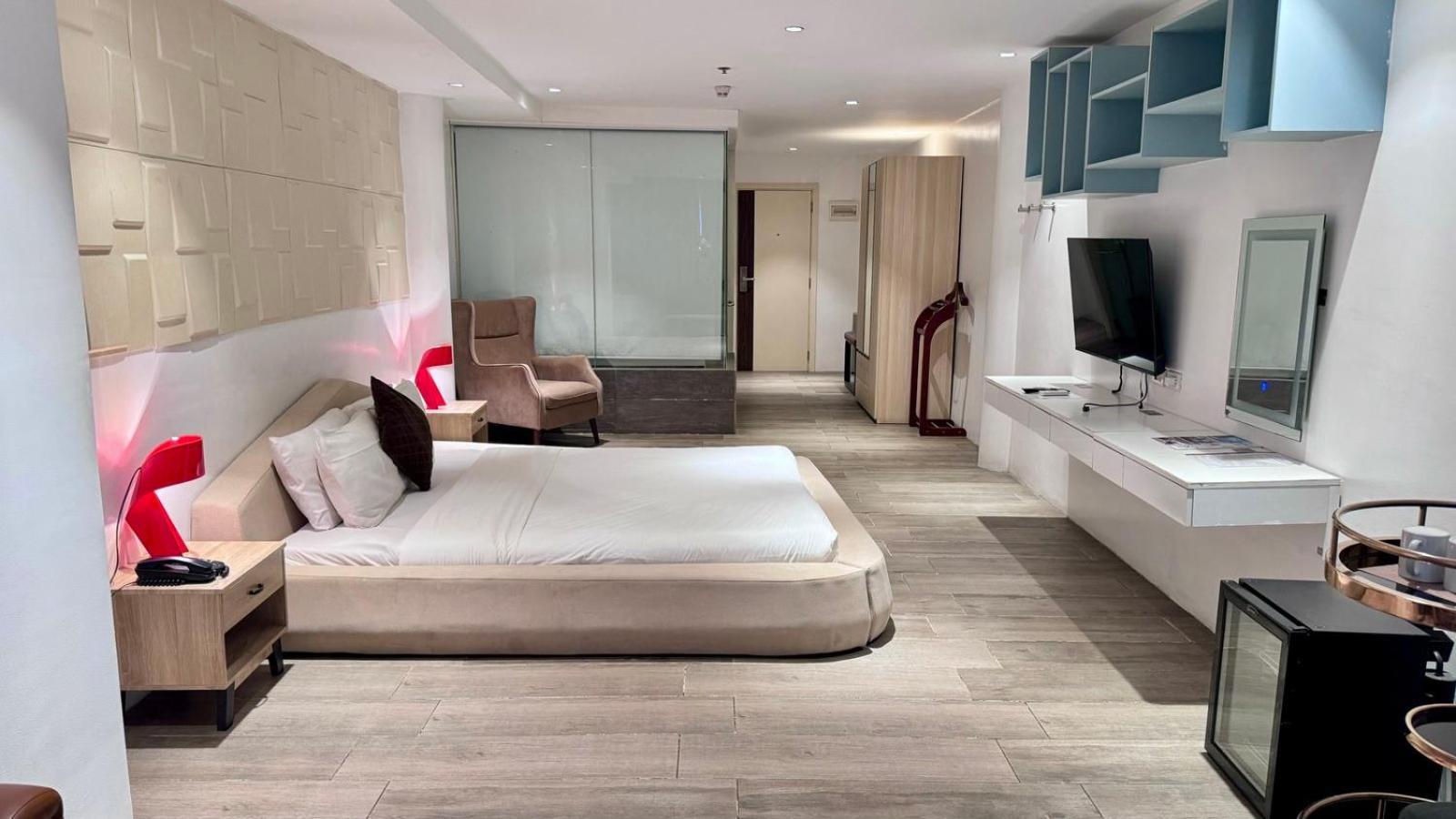 City Park Hotel Residences Taguig Ngoại thất bức ảnh