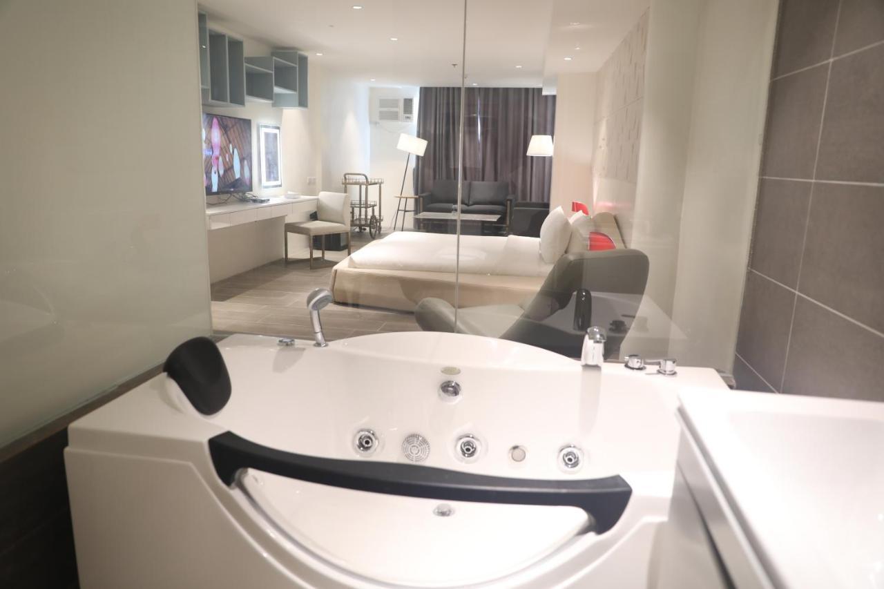 City Park Hotel Residences Taguig Ngoại thất bức ảnh